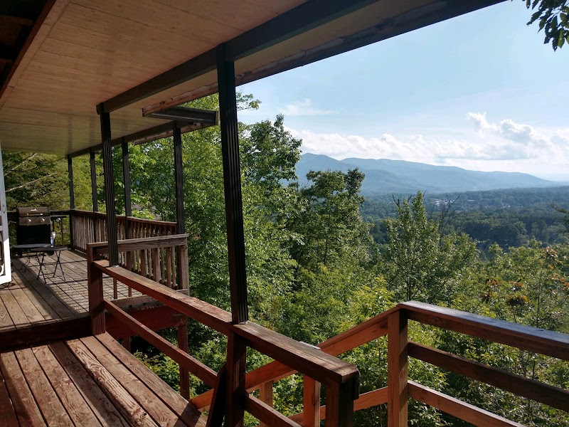 Bountiful Cottage in Black Mountain, North Carolina, United States