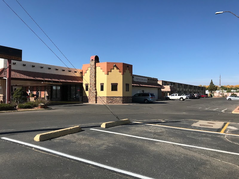 Brentwood Inn & Garden in Farmington, New Mexico, United States