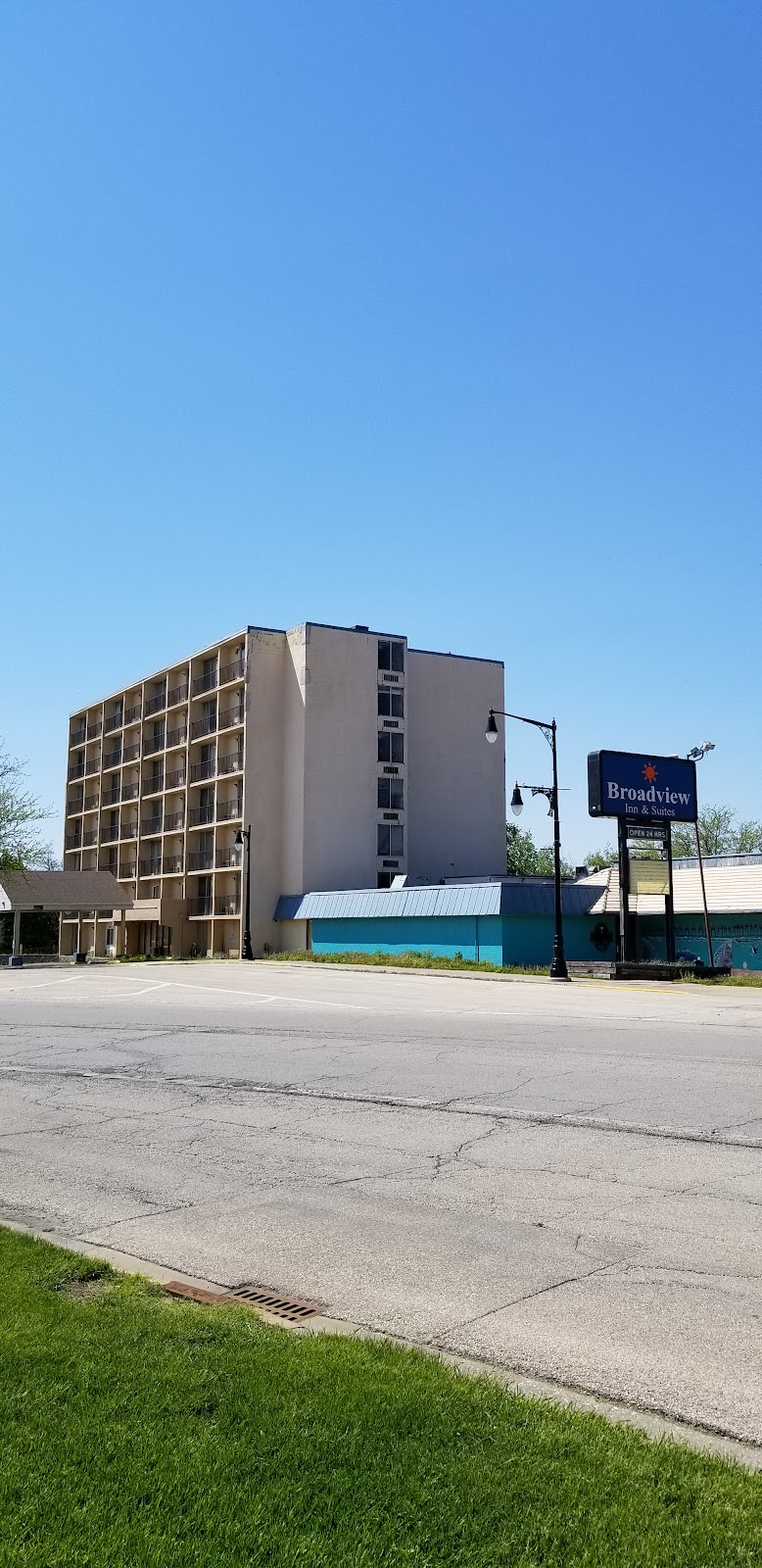Broadview Inn Suites in Galesburg, Illinois, United States