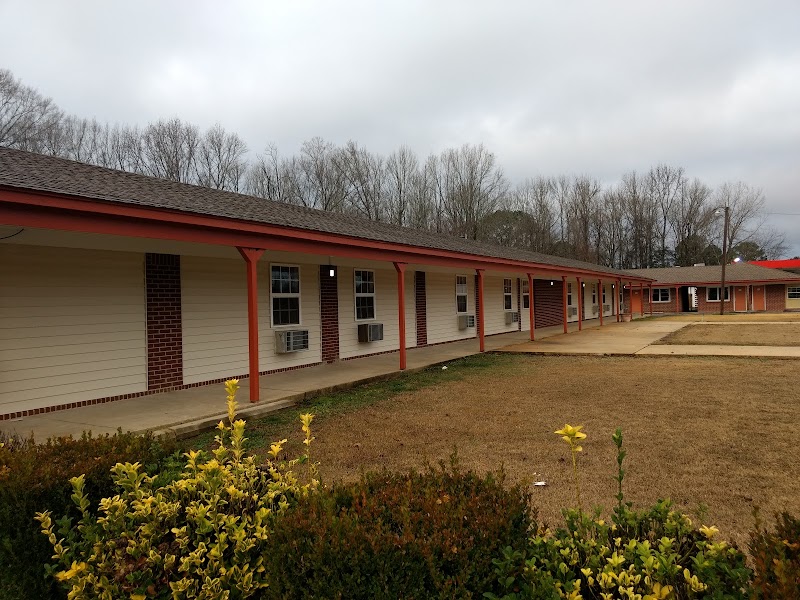 Budget Inn in New Albany, Mississippi, United States