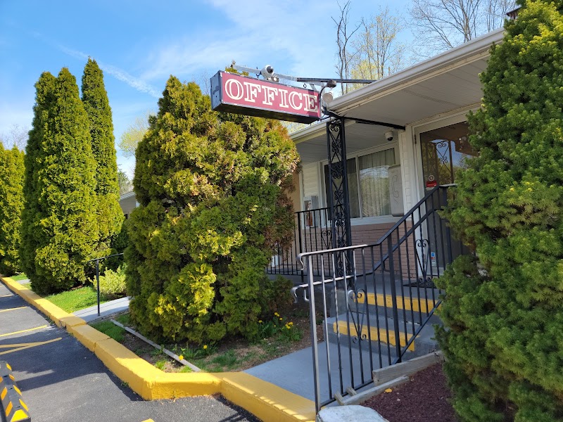 Budget Motor Inn - Mahopac in Mahopac, New York, United States