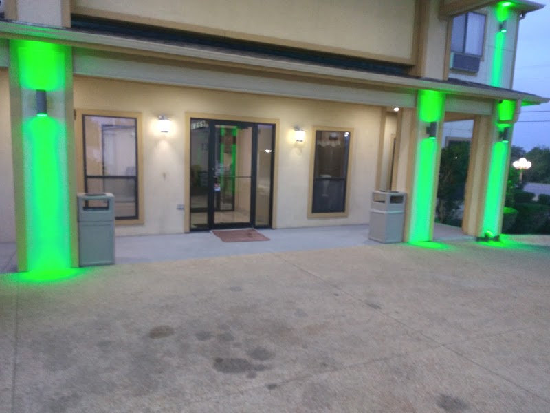 Budgetel Inn and Suites in Hearne, Texas, United States