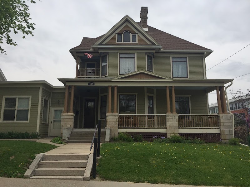 Burford House Suites in Iowa City, Iowa, United States