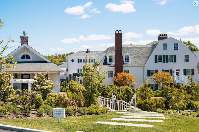 Canoe Place Inn & Cottages in Hampton Bays, New York, United States