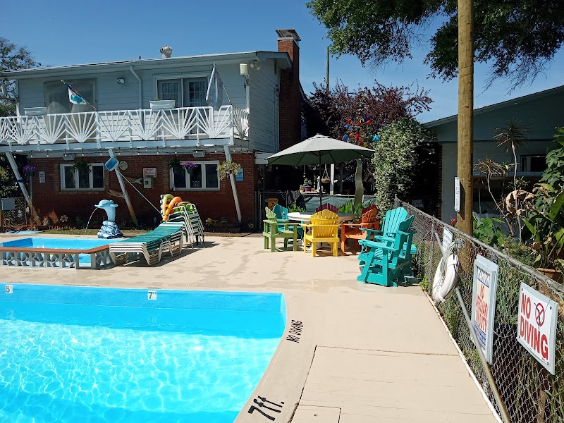 Captain's Cove Motel in Oak Island, North Carolina, United States