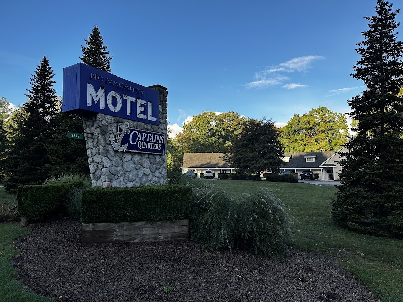 Captain's Quarters Motel in Holland, Michigan, United States