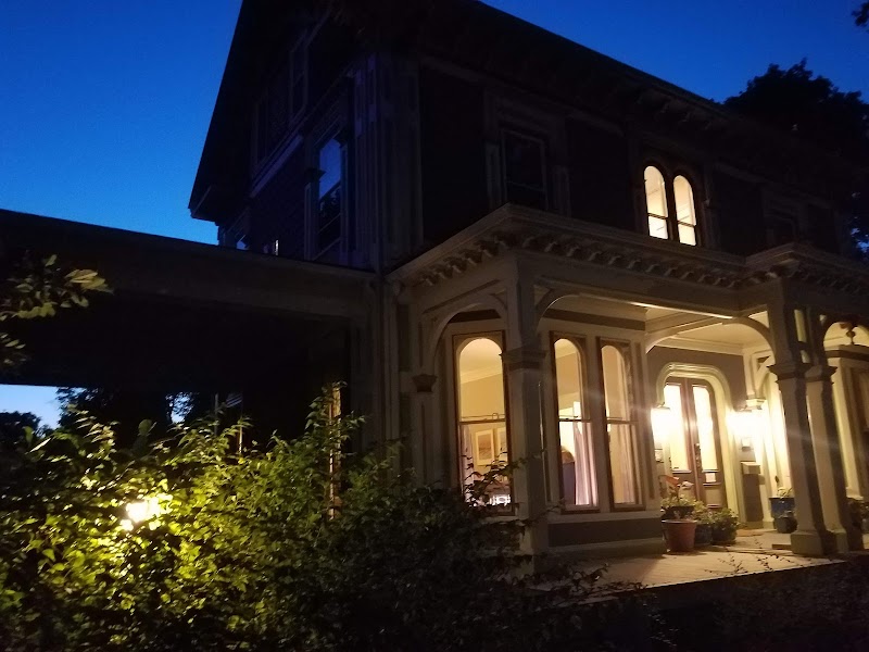 Chesley Road Bed and Breakfast in Newton, Massachusetts, United States
