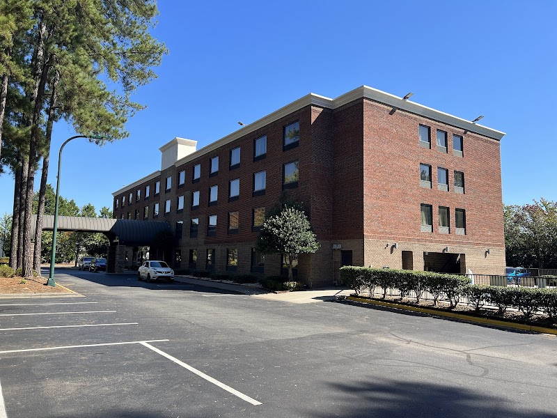 Clarion Inn & Suites Cornelius in Cornelius, North Carolina, United States