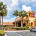 Clarion Inn & Suites Kissimmee-Lake Buena Vista South