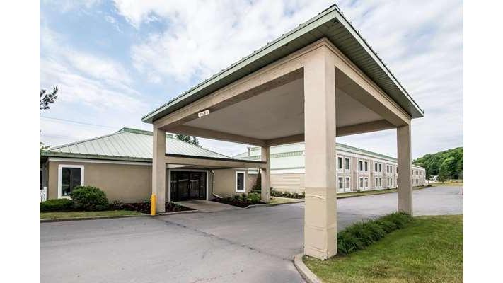 Clarion Inn & Suites - University Area in Cortland, New York, United States