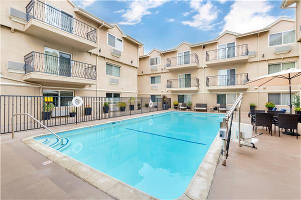 Comfort Inn Cockatoo Near LAX Airport in Hawthorne, California, United States