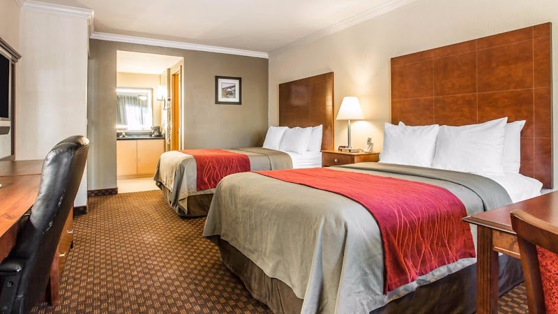 Comfort Inn Near Pasadena Civic Auditorium in Pasadena, California, United States