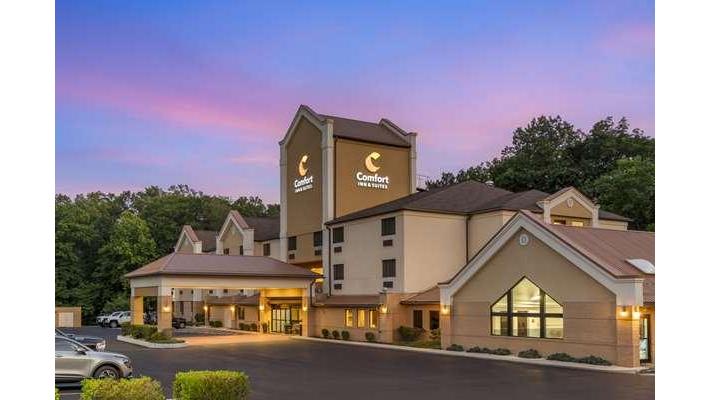 Comfort Inn & Suites in La Vale, Maryland, United States