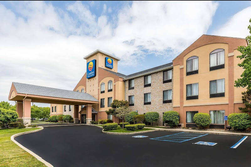 Comfort Inn & Suites in Mishawaka, Indiana, United States
