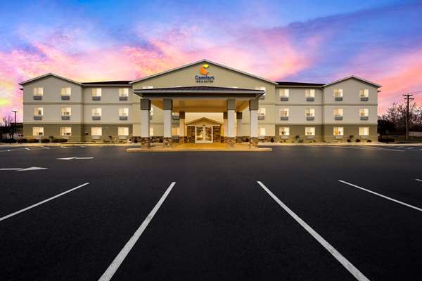 Comfort Inn & Suites in Fremont, Ohio, United States