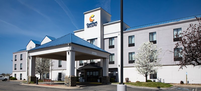 Comfort Inn & Suites in Hutchinson, Kansas, United States