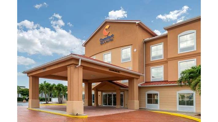 Comfort Inn & Suites Fort Myers in Fort Myers, Florida, United States
