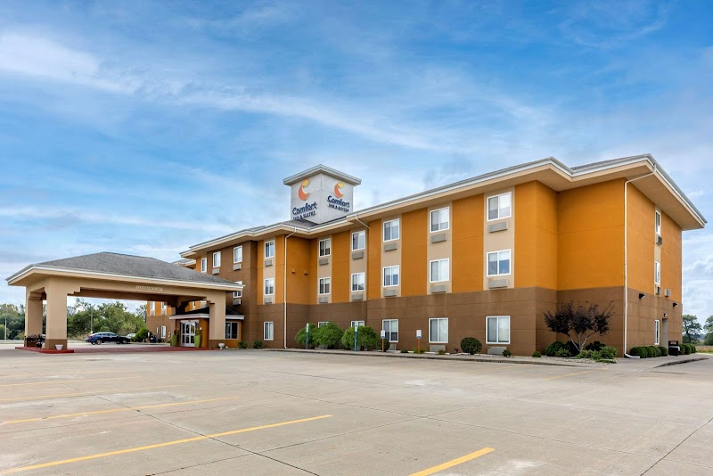 Comfort Inn & Suites Greenville I-70 in Greenville, Illinois, United States
