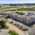 Comfort Inn & Suites Hazelwood – St. Louis