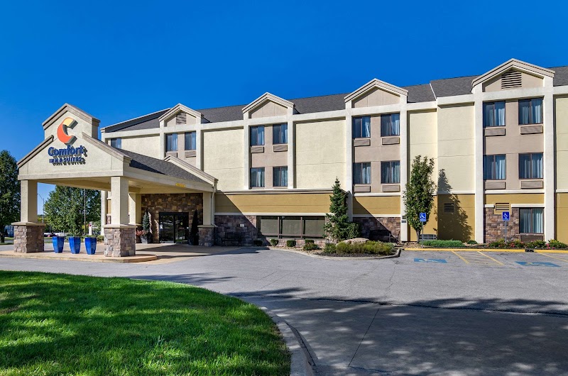 Comfort Inn & Suites Kansas City in Kansas City, Kansas, United States