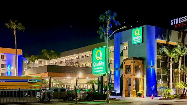 Comfort Inn & Suites LAX Airport in Inglewood, California, United States