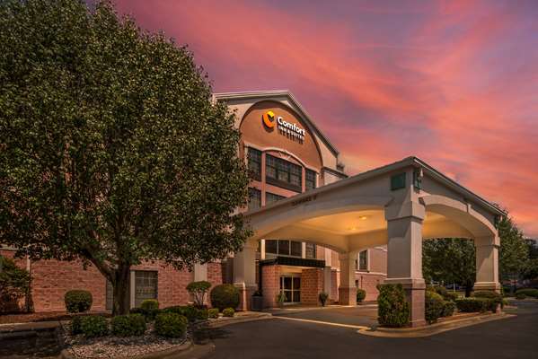 Comfort Inn & Suites Lake Norman in Cornelius, North Carolina, United States
