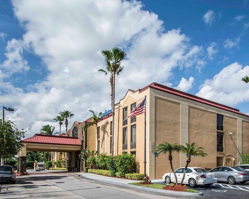 Comfort Inn & Suites - Lantana - West Palm Beach South in Lantana, Florida, United States