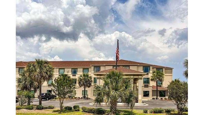 Comfort Inn & Suites Panama City Mall in Panama City, Florida, United States