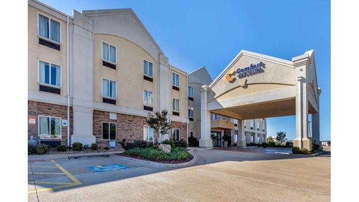 Comfort Inn & Suites Perry I-35 in Perry, Oklahoma, United States