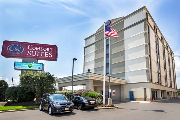 Comfort Suites Avenel in Avenel, New Jersey, United States