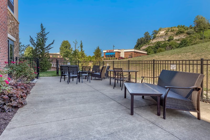 Comfort Suites Bridgeport-Clarksburg in Clarksburg, West Virginia, United States