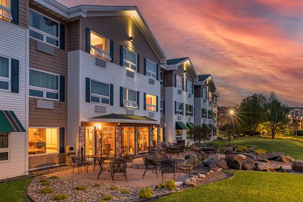 Comfort Suites Canal Park in Duluth, Minnesota, United States