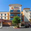 Comfort Suites Glendale – State Farm Stadium Area