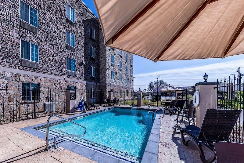 Comfort Suites Grand Prairie - Arlington North in Grand Prairie, Texas, United States