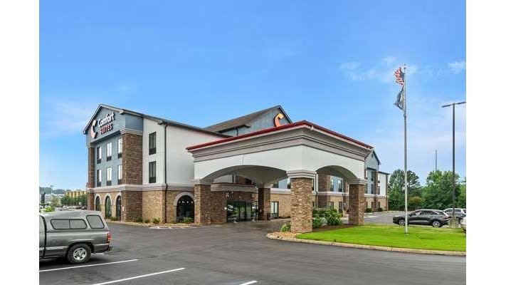 Comfort Suites Jackson I-40 in Jackson, Tennessee, United States