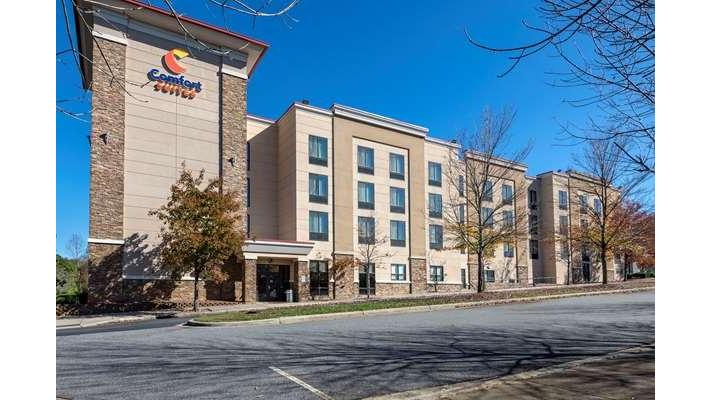 Comfort Suites Lake Norman - Huntersville in Huntersville, North Carolina, United States