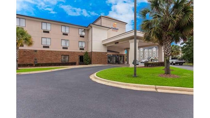 Comfort Suites North Mobile in Saraland, Alabama, United States