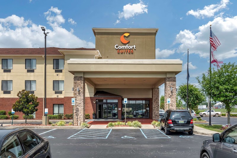 Comfort Suites Pell City I-20 Exit 158 in Pell City, Alabama, United States