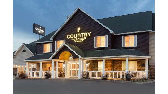 Country Inn & Suites by Radisson, Little Falls, MN in Little Falls, Minnesota, United States