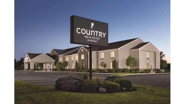 Country Inn & Suites by Radisson, Port Clinton, OH in Port Clinton, Ohio, United States