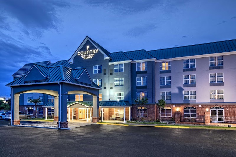 Country Inn & Suites by Radisson, Potomac Mills Woodbridge, VA in Potomac Mills, Virginia, United States