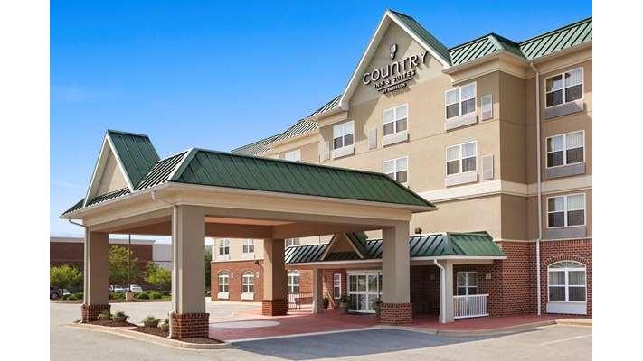 Country Inn & Suites by Radisson in California, Maryland, United States