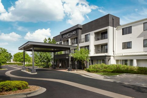 Courtyard by Marriott Boulder Longmont in Longmont, Colorado, United States