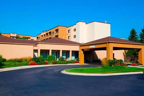 Courtyard by Marriott Chicago O'Hare in Des Plaines, Illinois, United States