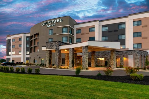 Courtyard by Marriott Cleveland Elyria in Elyria, Ohio, United States