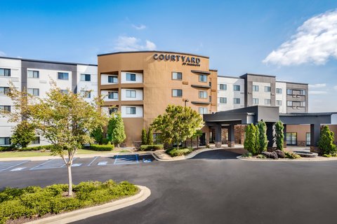 Courtyard by Marriott Columbus Phenix City in Phenix City, Alabama, United States