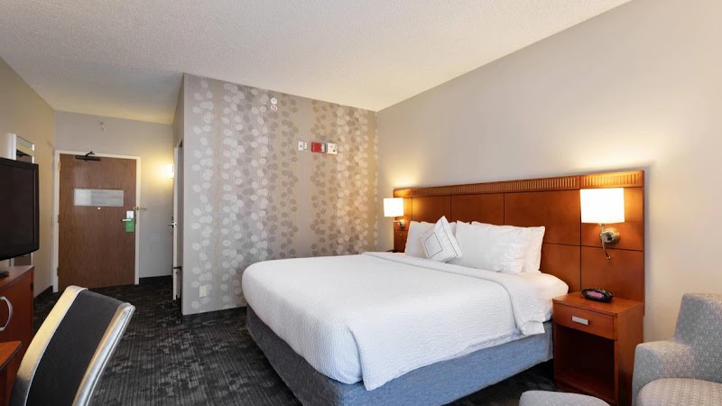 Courtyard by Marriott Dallas-Fort Worth/Bedford in Bedford, Texas, United States