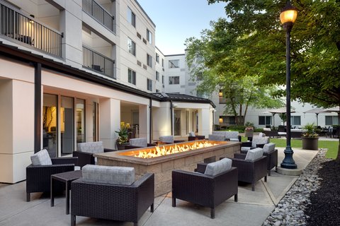 Courtyard by Marriott Edison Woodbridge in Middlesex, New Jersey, United States