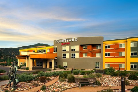 Courtyard by Marriott Glenwood Springs in Glenwood Springs, Colorado, United States