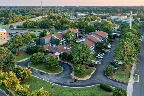 Courtyard by Marriott Hampton Coliseum Central in Hampton, Virginia, United States